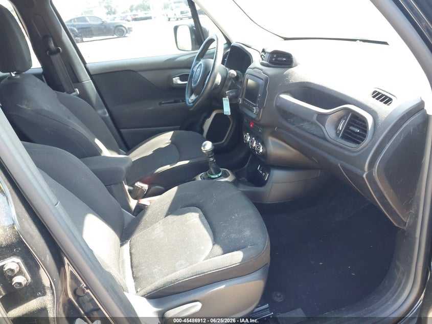 2015 Jeep Renegade VIN ZACCJABH2FPB91670 IAAI salvage auction — RIGHT FRONT, Clear (Florida), sold $1,650 on 2026-07-28 (photo 5)