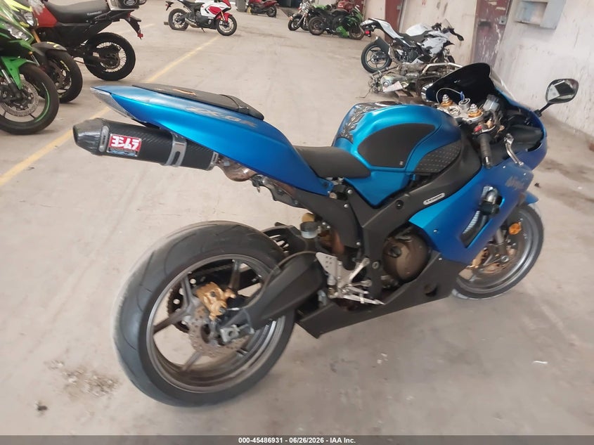 2006 Kawasaki Zx636 VIN JKBZXJC196A035934 IAAI salvage auction — SIDE, Salvage (California), sold $1,150 on 2026-07-20 (photo 4)