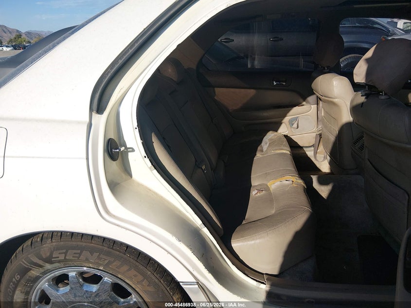 1996 Lexus Ls 400 VIN JT8BH22F3T0038582 IAAI salvage auction — NORMAL WEAR, Clear-Dealer Only (Arizona), sold $425 on 2026-07-14 (photo 8)