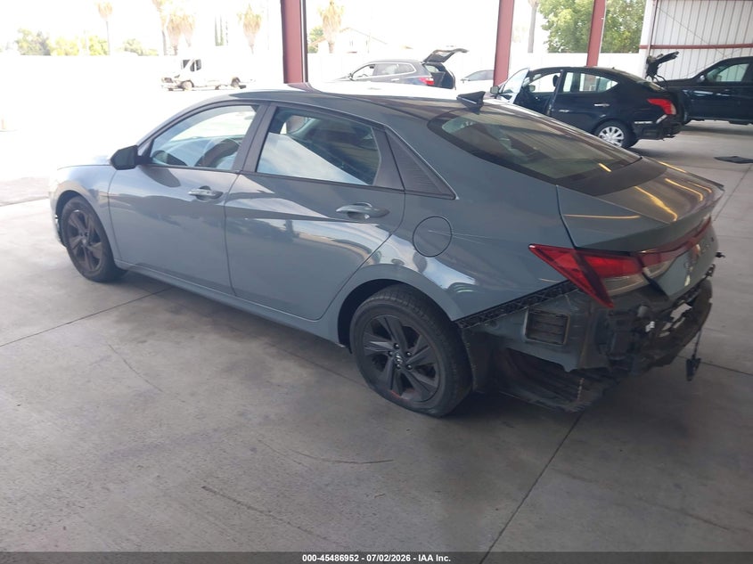 2021 Hyundai Elantra VIN KMHLM4AG1MU177980 IAAI salvage auction — NORMAL WEAR, Salvage (California), sold $2,925 on 2026-07-28 (photo 3)