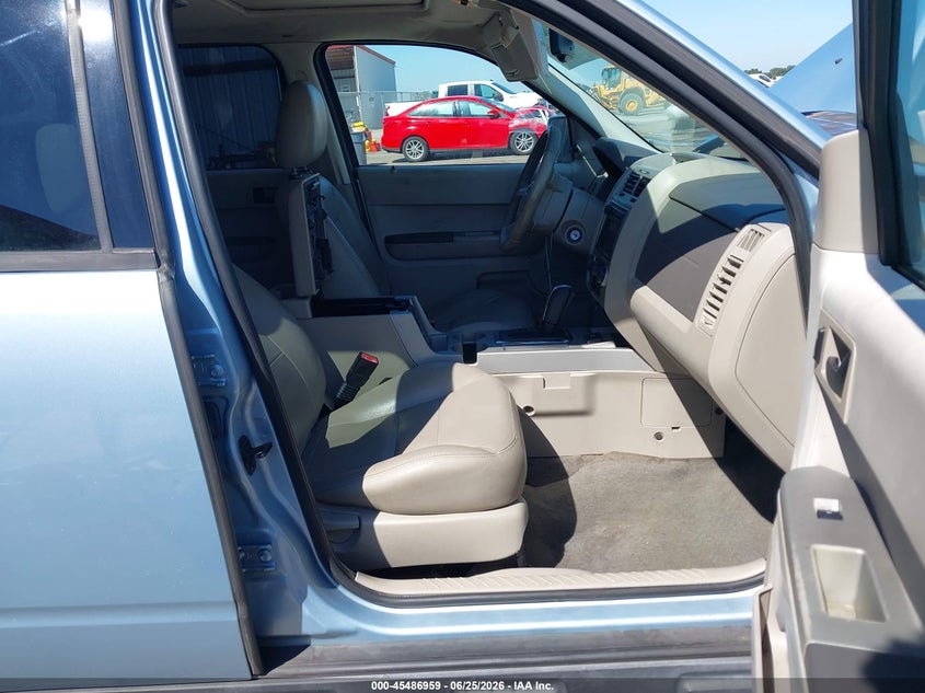 2008 Ford Escape hybrid VIN 1FMCU49H48KB66597 IAAI salvage auction — UNKNOWN, Salvage (California), sold $425 on 2026-07-19 (photo 5)