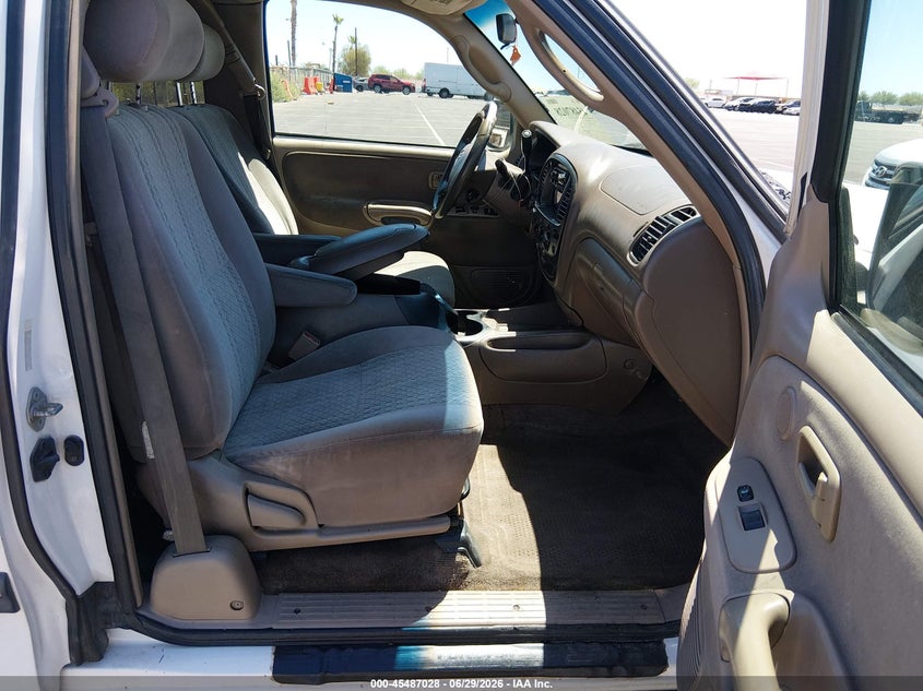 2003 Toyota Tundra VIN 5TBBT44173S369989 IAAI salvage auction — NORMAL WEAR, Clear (Nevada), sold $25 on 2026-07-24 (photo 5)