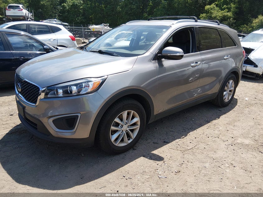 2018 Kia Sorento VIN 5XYPGDA58JG430382 IAAI salvage auction — NORMAL WEAR, Clear (Massachusetts), sold $1,600 on 2026-07-28 (photo 2)