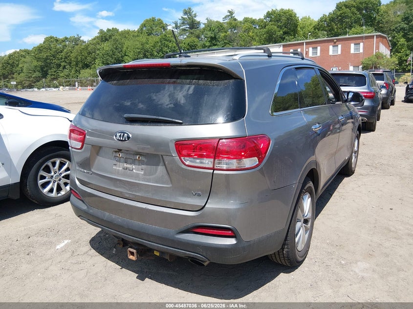 2018 Kia Sorento VIN 5XYPGDA58JG430382 IAAI salvage auction — NORMAL WEAR, Clear (Massachusetts), sold $1,600 on 2026-07-28 (photo 4)
