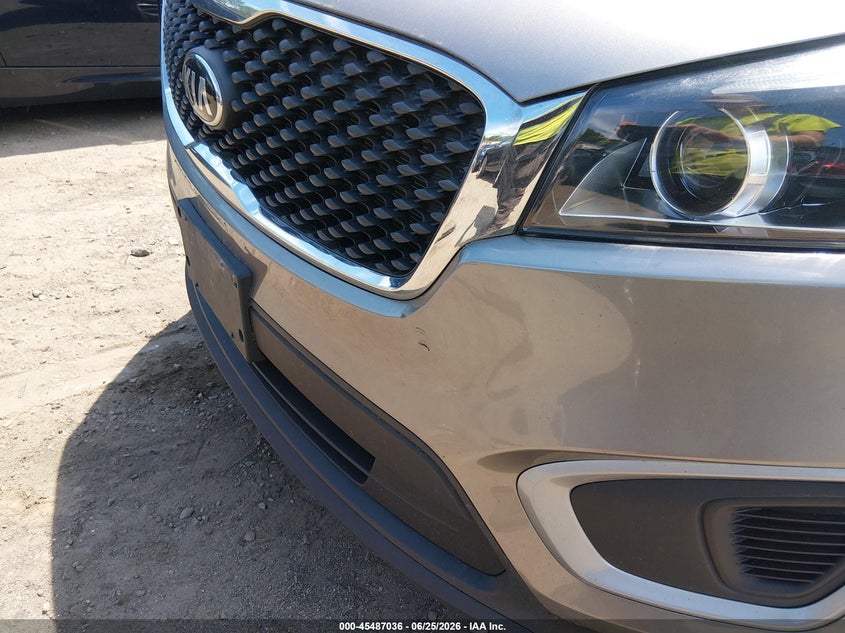 2018 Kia Sorento VIN 5XYPGDA58JG430382 IAAI salvage auction — NORMAL WEAR, Clear (Massachusetts), sold $1,600 on 2026-07-28 (photo 6)