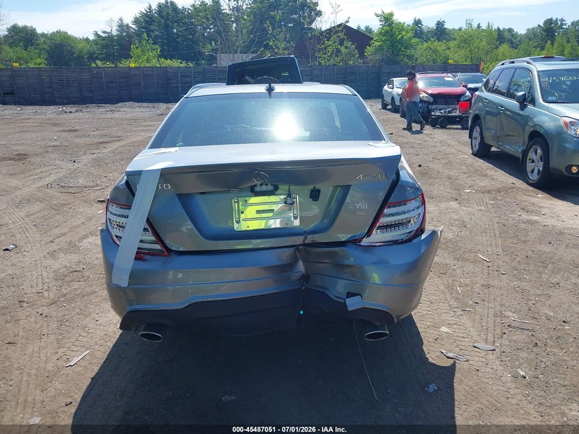 2014 Mercedes-benz VIN WDDGF8AB4EG189722 IAAI salvage auction — REAR END, Salvage Title, sold $2,325 on 2026-07-24 (photo 6)