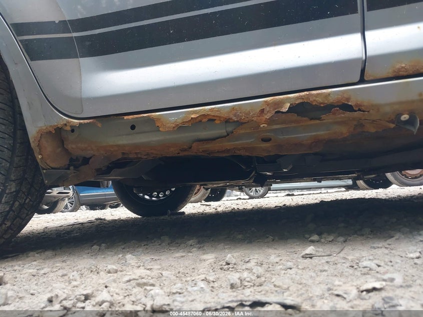 2010 Scion Xb VIN JTLZE4FEXA1108662 IAAI salvage auction — NORMAL WEAR, Clear (New York), sold $200 on 2026-07-21 (photo 6)