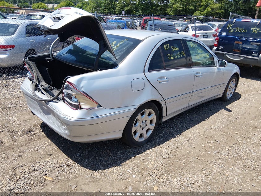 2006 Mercedes-benz C class VIN WDBRF92H66F758653 IAAI salvage auction — REAR END, Bill Of Sale (New York), sold $25 on 2026-07-28 (photo 4)