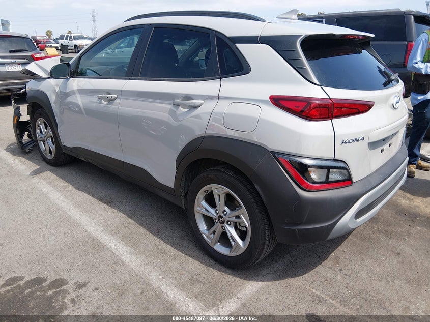 2023 Hyundai Kona VIN KM8K6CAB4PU057387 IAAI salvage auction — RIGHT FRONT, Salvage Title, sold $2,550 on 2026-07-23 (photo 3)