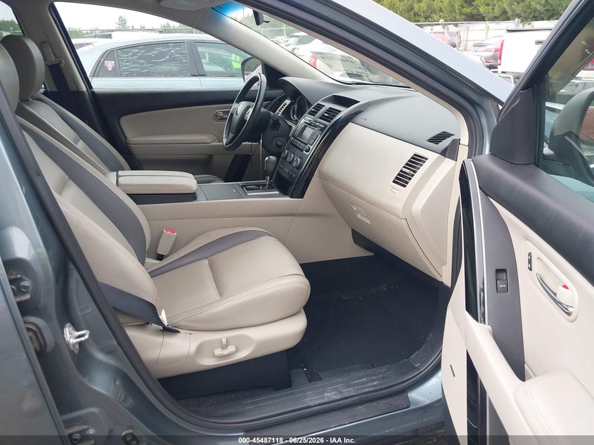 2012 Mazda Cx-9 VIN JM3TB3CV0C0369050 IAAI salvage auction — NORMAL WEAR, Clear (Florida), sold $325 on 2026-07-09 (photo 5)