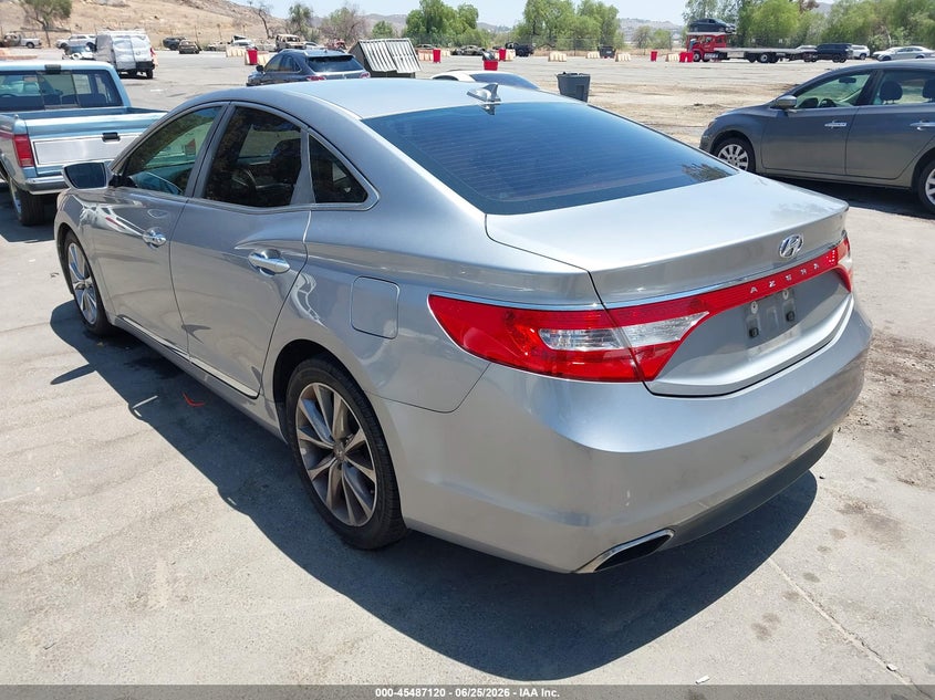 2015 Hyundai Azera VIN KMHFG4JG9FA471474 IAAI salvage auction — NORMAL WEAR, Clear - Dealer Only (California), sold $600 on 2026-07-28 (photo 3)
