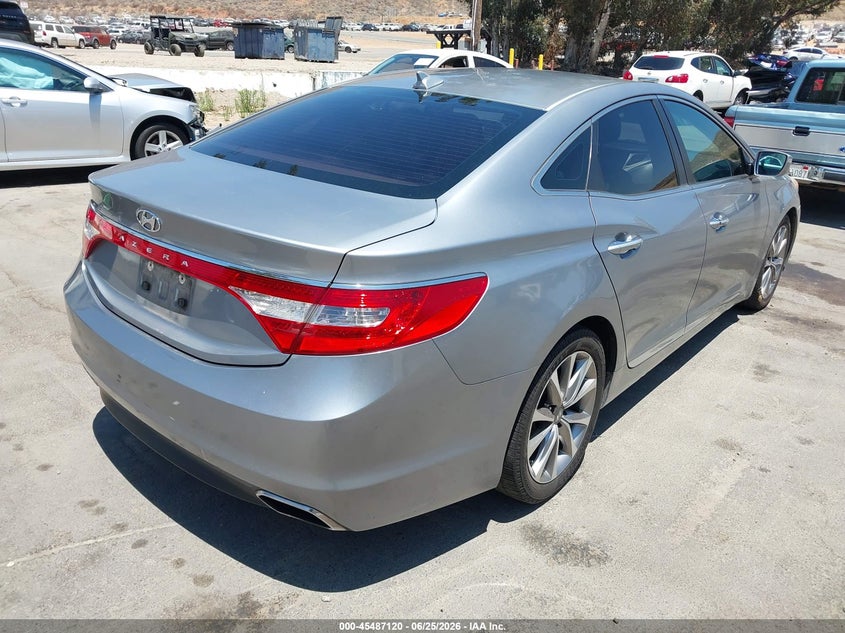 2015 Hyundai Azera VIN KMHFG4JG9FA471474 IAAI salvage auction — NORMAL WEAR, Clear - Dealer Only (California), sold $600 on 2026-07-28 (photo 4)