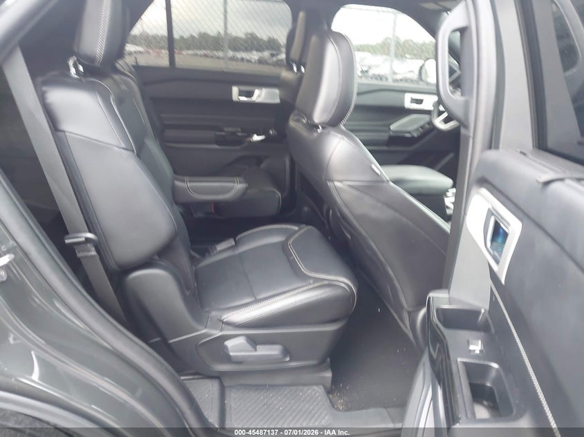 2024 Ford Explorer VIN 1FM5K8GC8RGA88827 IAAI salvage auction — UNDERCARRIAGE, Rebuildable (Florida), sold $8,100 on 2026-07-30 (photo 8)