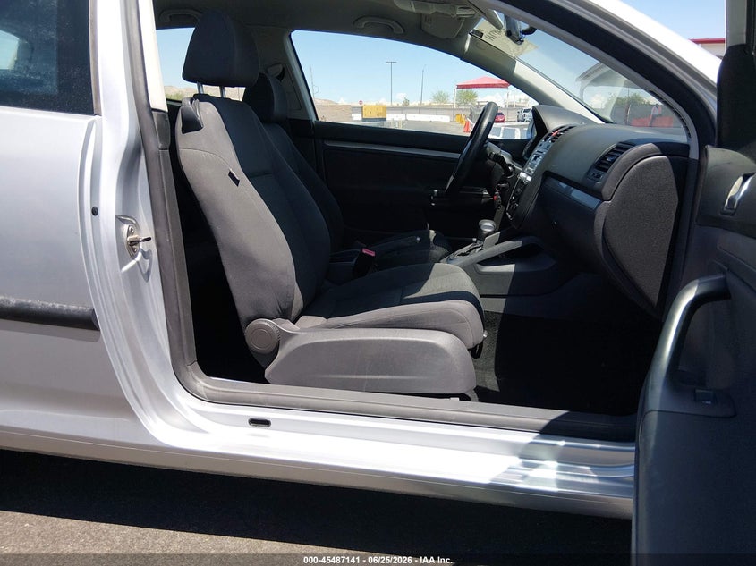 2008 Volkswagen Golf VIN WVWBB71K38W308798 IAAI salvage auction — NORMAL WEAR, Clear (Nevada), sold $500 on 2026-07-10 (photo 5)