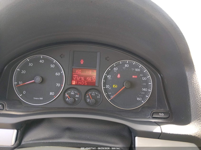 2008 Volkswagen Golf VIN WVWBB71K38W308798 IAAI salvage auction — NORMAL WEAR, Clear (Nevada), sold $500 on 2026-07-10 (photo 7)
