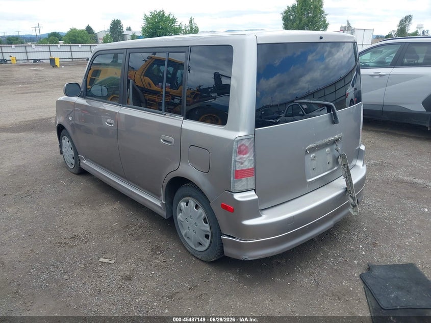2005 Toyota Scion VIN JTLKT324X50214300 IAAI salvage auction — NORMAL WEAR, Clear (Arizona), sold $500 on 2026-07-28 (photo 3)