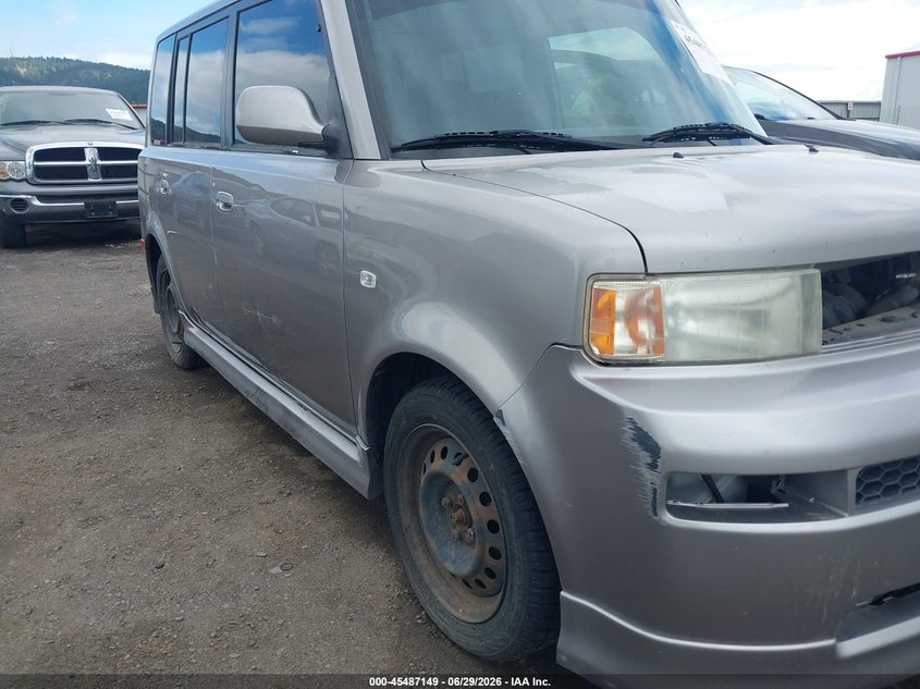 2005 Toyota Scion VIN JTLKT324X50214300 IAAI salvage auction — NORMAL WEAR, Clear (Arizona), sold $500 on 2026-07-28 (photo 6)