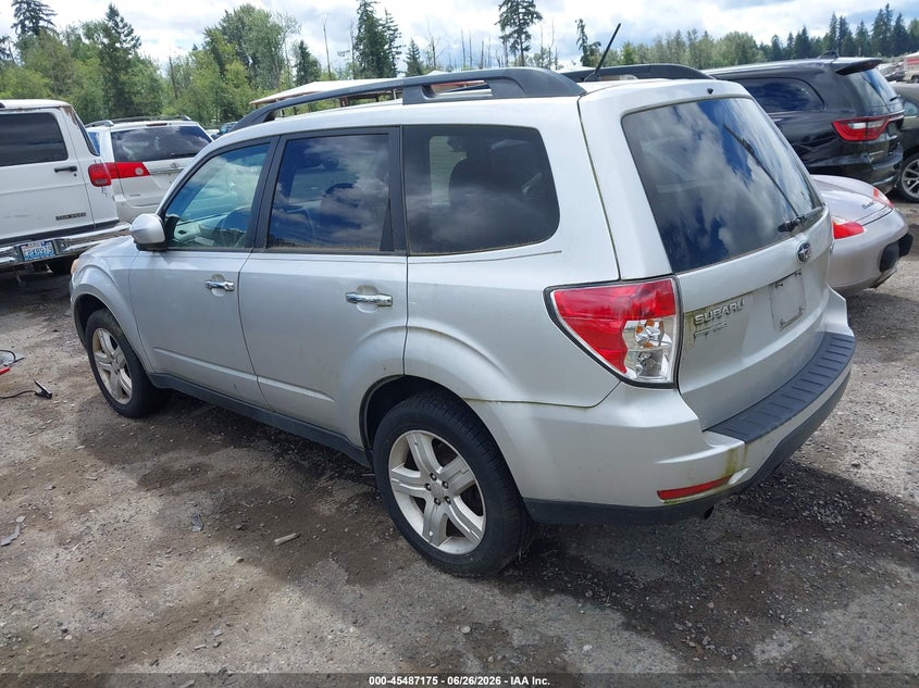 2010 Subaru Forester VIN JF2SH6CC4AH805997 IAAI salvage auction — NORMAL WEAR, Clear (Washington), sold $575 on 2026-07-08 (photo 3)