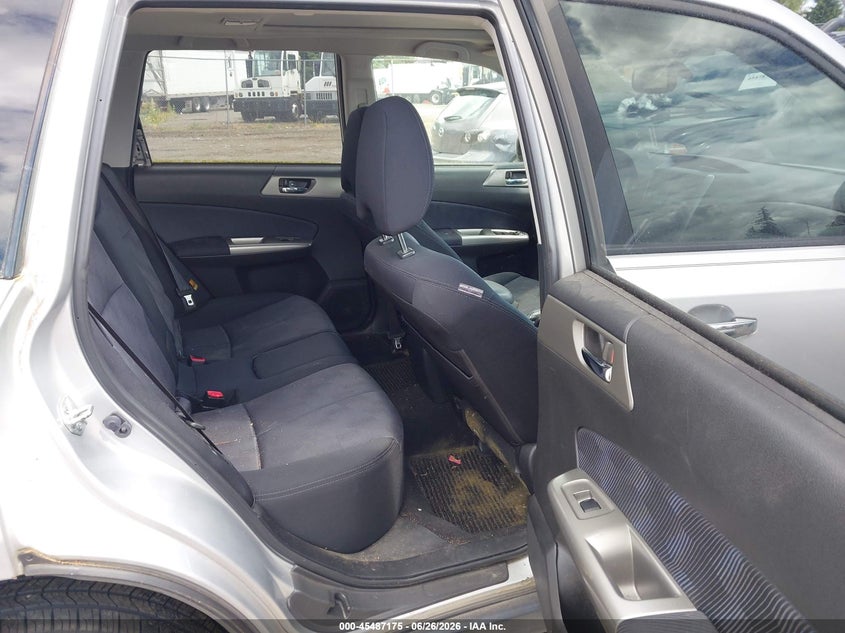 2010 Subaru Forester VIN JF2SH6CC4AH805997 IAAI salvage auction — NORMAL WEAR, Clear (Washington), sold $575 on 2026-07-08 (photo 8)