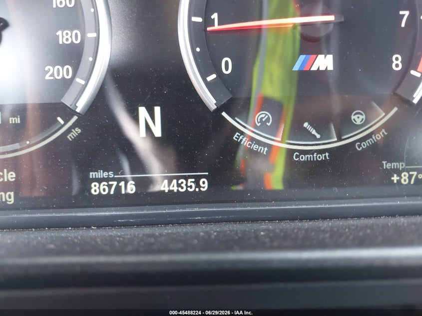 2014 BMW M5 VIN WBSFV9C51ED593867 IAAI salvage auction — LEFT SIDE, Salvage Title, sold $13,075 on 2026-08-18 (photo 7)