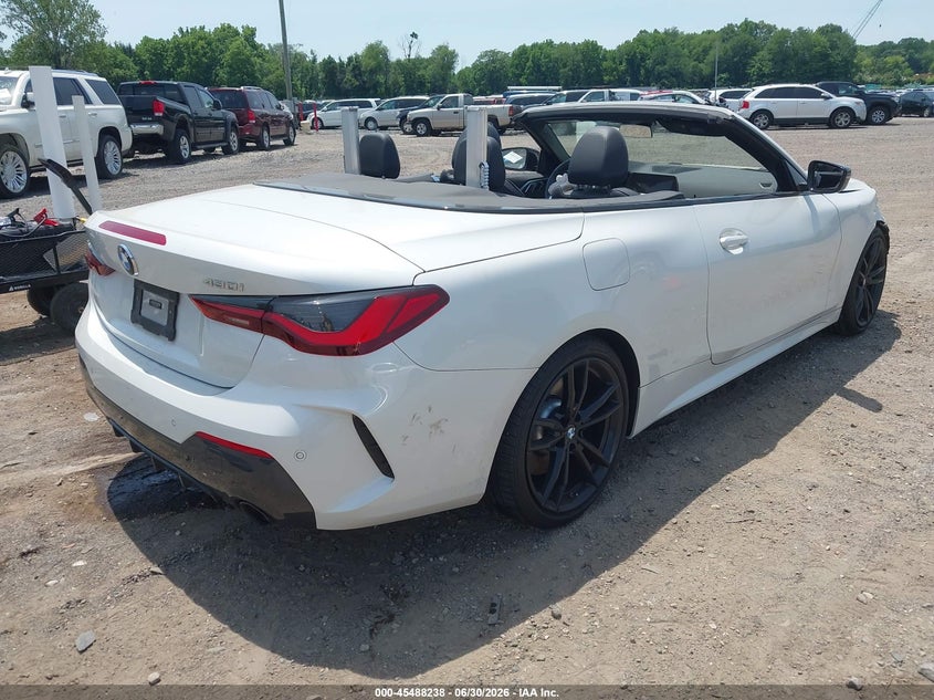 2021 BMW 4er VIN WBA23AT03MCH51048 IAAI salvage auction — RIGHT FRONT, Wait Title, sold $14,700 on 2026-08-07 (photo 4)
