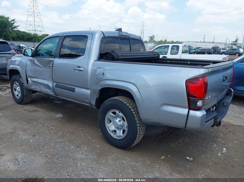 2019 Toyota Tacoma VIN 3TMCZ5AN1KM214022 IAAI salvage auction — SIDE, Salvage (Ohio), sold $10,100 on 2026-07-10 (photo 3)