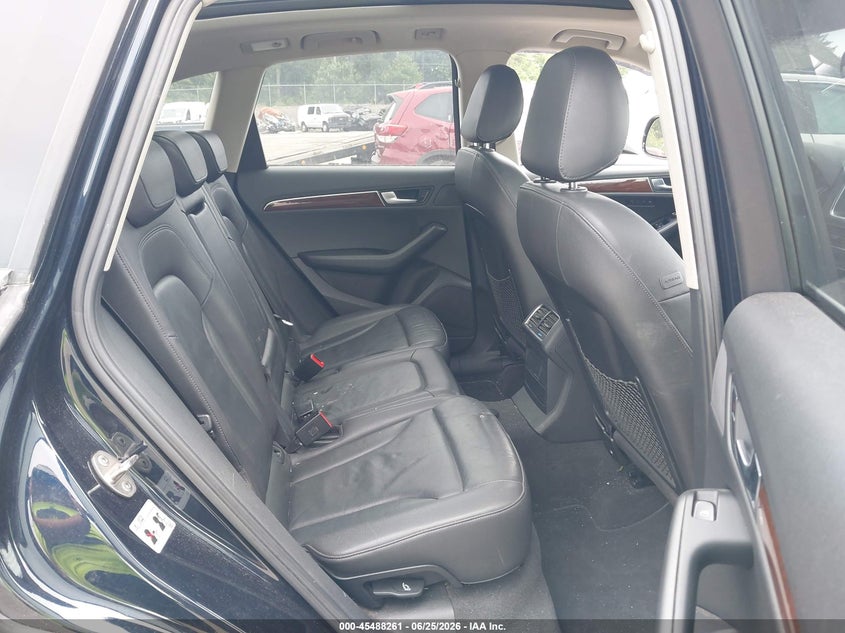 2009 Audi Q5 VIN WA1KK78R29A043951 IAAI salvage auction — NORMAL WEAR, Clear (Massachusetts), sold $850 on 2026-07-17 (photo 8)