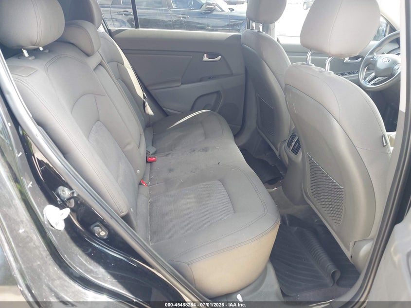 2014 Kia Sportage VIN KNDPBCAC2E7585083 IAAI salvage auction — LEFT SIDE, Rebuildable (Florida), sold $1,100 on 2026-07-22 (photo 8)