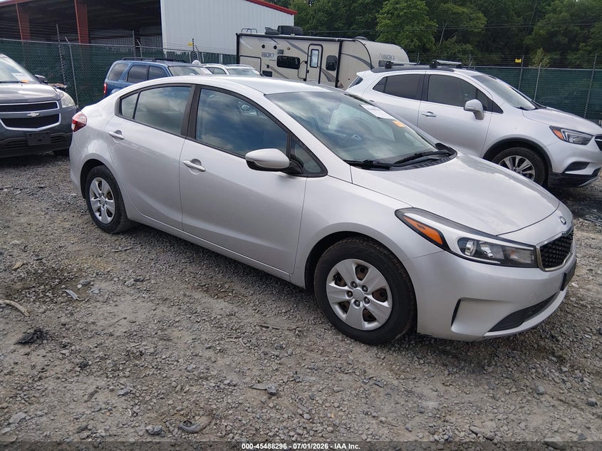 2017 Kia Forte VIN 3KPFK4A76HE127149 IAAI salvage auction — LEFT FRONT, Salvage (Ohio), sold $1,350 on 2026-07-22 (photo 1)