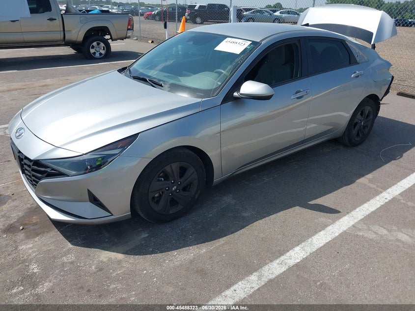 2021 Hyundai Elantra VIN 5NPLM4AGXMH048957 IAAI salvage auction — REAR END, Salvage (Tennessee), sold $3,650 on 2026-07-11 (photo 2)