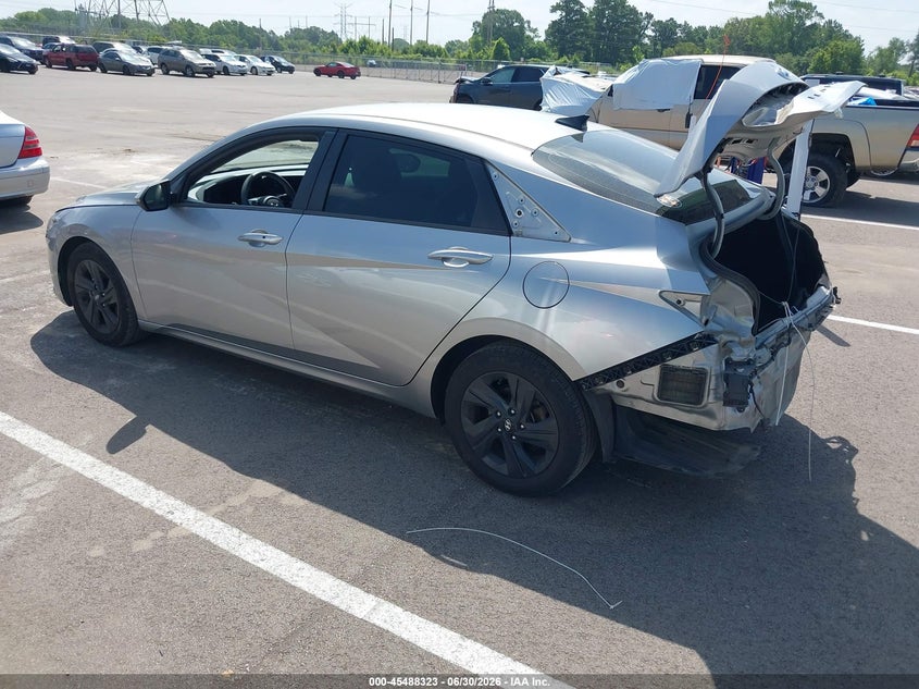 2021 Hyundai Elantra VIN 5NPLM4AGXMH048957 IAAI salvage auction — REAR END, Salvage (Tennessee), sold $3,650 on 2026-07-11 (photo 3)