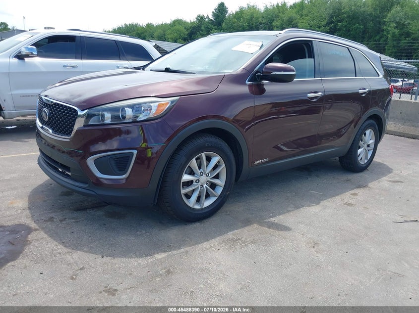 2017 Kia Sorento VIN 5XYPGDA52HG335472 IAAI salvage auction — FRONT END, Salvage Title, sold $1,950 on 2026-07-30 (photo 2)
