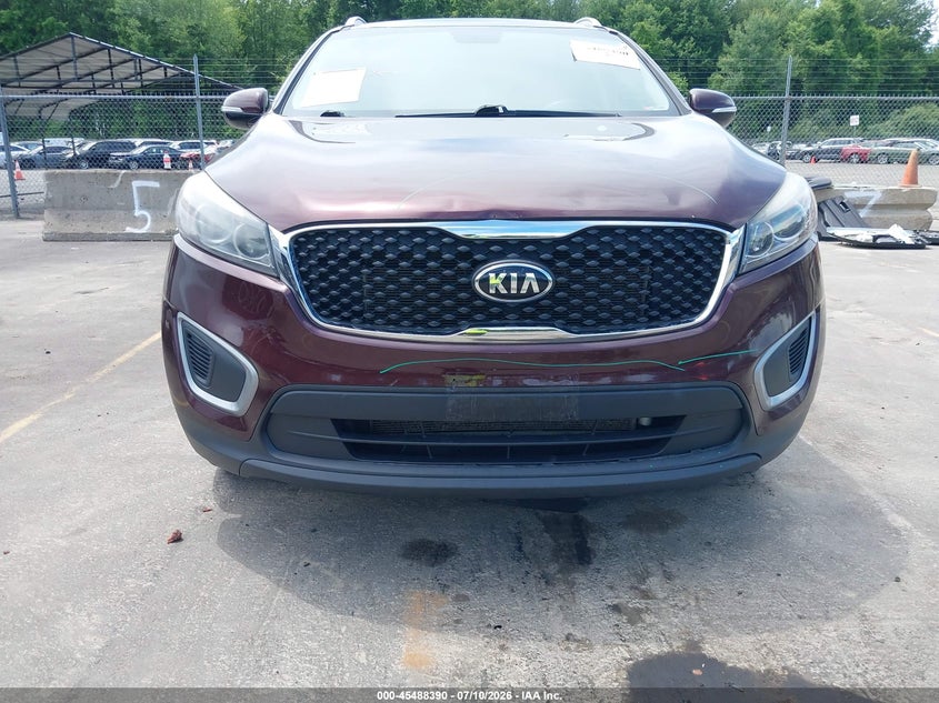 2017 Kia Sorento VIN 5XYPGDA52HG335472 IAAI salvage auction — FRONT END, Salvage Title, sold $1,950 on 2026-07-30 (photo 6)
