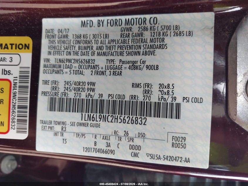 2017 Lincoln Continental VIN 1LN6L9NC2H5626832 IAAI salvage auction — REAR END, Salvage Title, sold $3,900 on 2026-07-18 (photo 9)