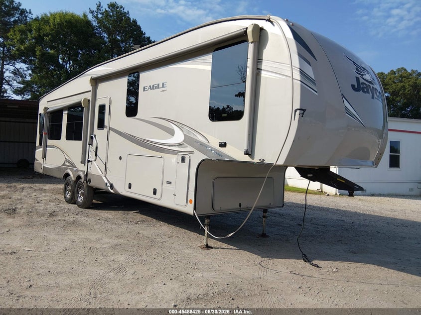 2020 Jayco Camper VIN 1UJCJ0BT5L1WD0169 IAAI salvage auction — SIDE, Clear (Georgia), sold $10,000 on 2026-08-19 (photo 1)
