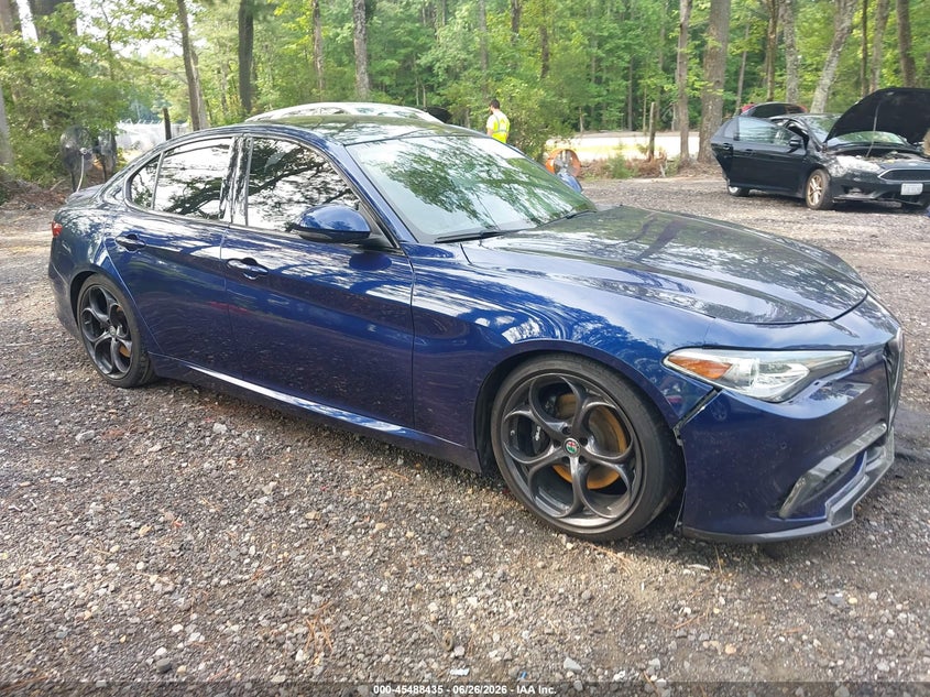 2019 Alfa romeo Giulia VIN ZARFANBN7K7608501 IAAI salvage auction — SIDE, Salvage (Virginia), sold $1,250 on 2026-07-28 (photo 1)