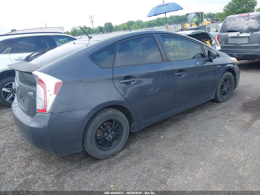 2013 Toyota Prius VIN JTDKN3DU9D5564358 IAAI salvage auction — NORMAL WEAR, Clear (Virginia), sold $1,150 on 2026-07-28 (photo 4)