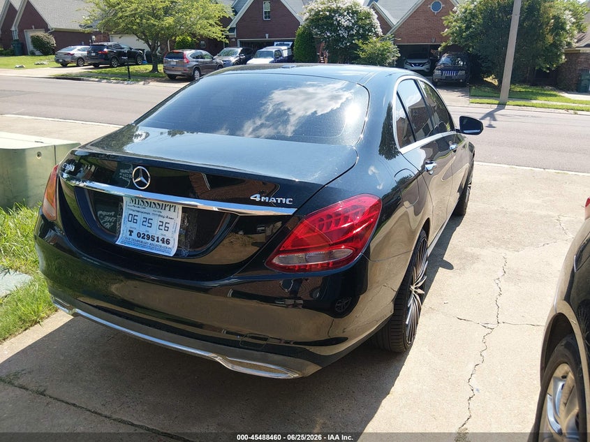 2016 Mercedes-benz C-klasse VIN 55SWF4KB9GU147359 IAAI salvage auction — RIGHT SIDE, Clear (Tennessee), sold $9,300 on 2026-07-28 (photo 4)
