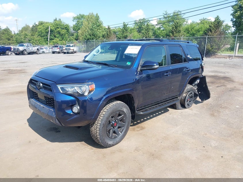 2020 Toyota 4runner VIN JTEBU5JR9L5743637 IAAI salvage auction — REAR END, Salvage (Virginia), sold $11,000 on 2026-07-28 (photo 2)