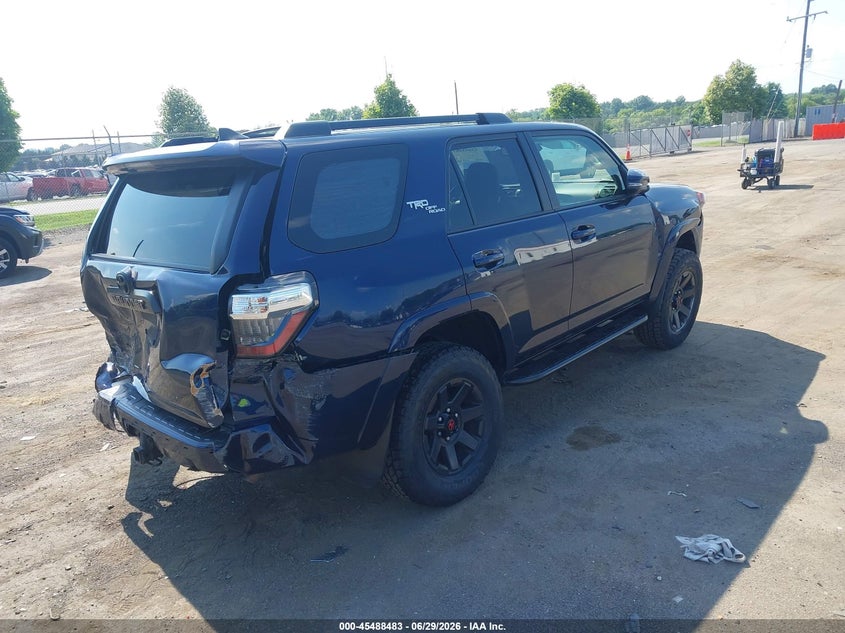 2020 Toyota 4runner VIN JTEBU5JR9L5743637 IAAI salvage auction — REAR END, Salvage (Virginia), sold $11,000 on 2026-07-28 (photo 4)