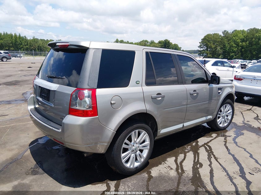 2010 Land rover Lr2 VIN SALFR2BN4AH211699 IAAI salvage auction — FRONT END, Salvage (North Carolina), sold $25 on 2026-07-22 (photo 4)