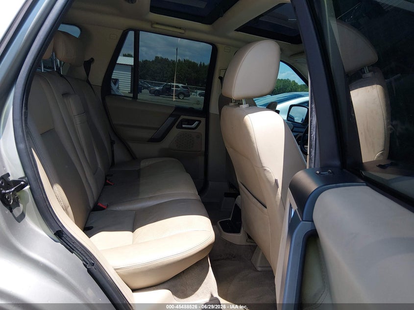 2010 Land rover Lr2 VIN SALFR2BN4AH211699 IAAI salvage auction — FRONT END, Salvage (North Carolina), sold $25 on 2026-07-22 (photo 8)