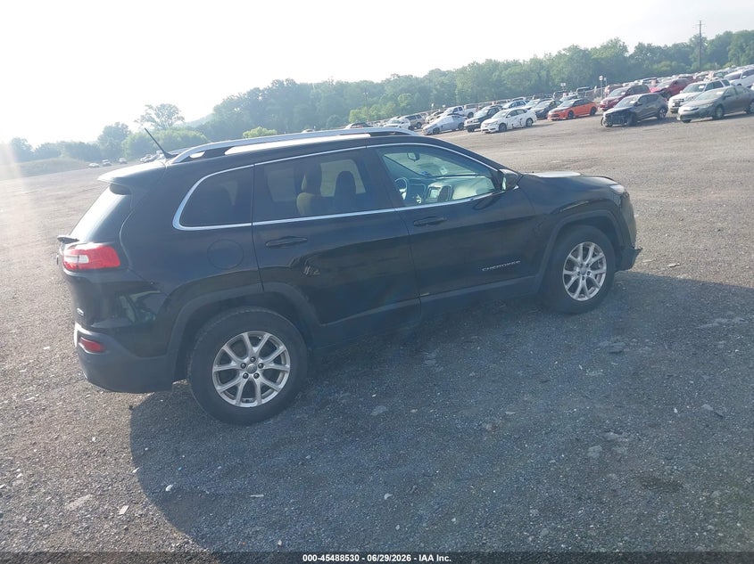2017 Jeep Cherokee VIN 1C4PJMCS7HW631451 IAAI salvage auction — FRONT END, Salvage - Greater Than 75% (Maryland), sold $1,700 on 2026-07-24 (photo 4)