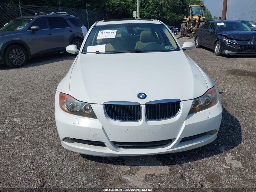 2007 BMW 3 series VIN WBAVC93557KX61787 IAAI salvage auction — NORMAL WEAR, Clear (Pennsylvania), sold $250 on 2026-07-24 (photo 6)