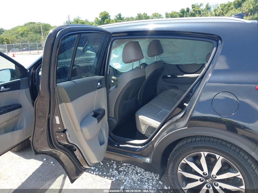 2017 Kia Sportage VIN KNDPN3AC7H7234231 IAAI salvage auction — SIDE, Salvage Title, sold $2,650 on 2026-07-15 (photo 8)