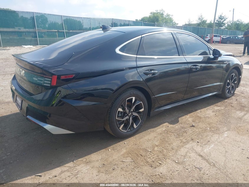 2025 Hyundai Sonata VIN KMHL64JA9SA467307 IAAI salvage auction — FRONT END, Salvage (Indiana), sold $6,200 on 2026-07-21 (photo 4)