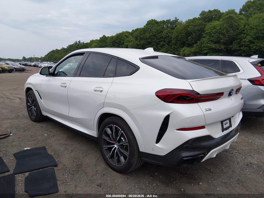 2021 BMW X6 VIN 5UXCY8C02M9F92021 IAAI salvage auction — Side, Salvage (Massachusetts), sold $27,500 on 2026-09-04 (photo 3)