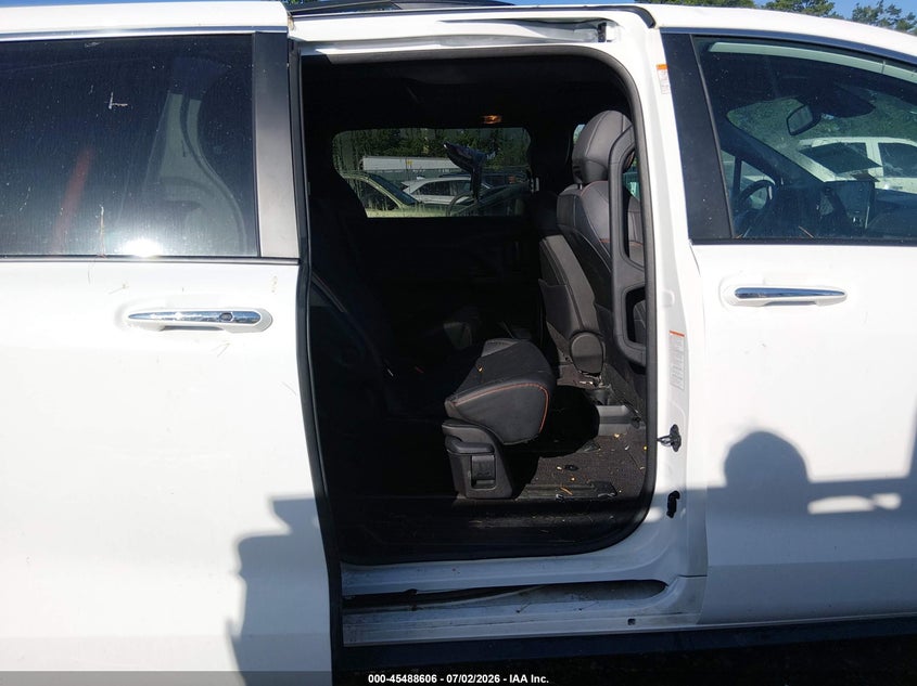 2023 Toyota Sienna VIN 5TDDRKEC0PS166743 IAAI salvage auction — ROOF, Salvage (West Virginia), sold $21,575 on 2026-08-20 (photo 8)