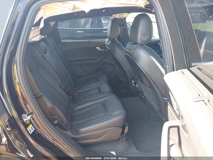 2018 Audi Q7 VIN WA1VAAF76JD024367 IAAI salvage auction — RIGHT SIDE, Salvage (Idaho), sold $9,575 on 2026-09-03 (photo 8)