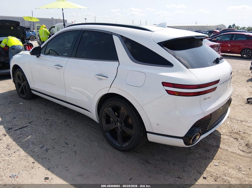 2022 Genesis Gv70 VIN KMUMCDTC5NU045289 IAAI salvage auction — SIDE, Wait Title, sold $13,700 on 2026-09-10 (photo 3)